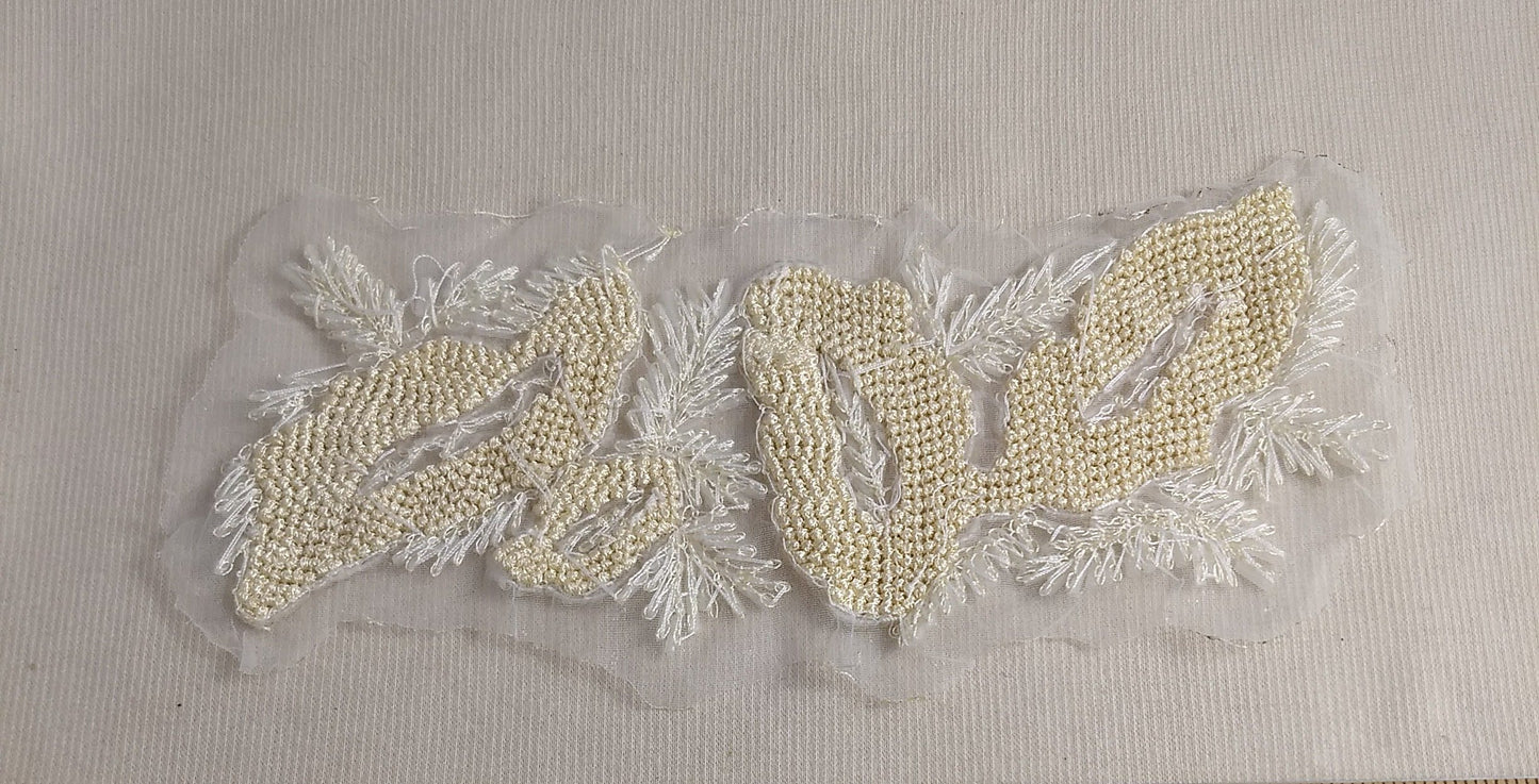 Applique #BLG080819-1 #Cream #Flower #Embroideried #Sequin #1pc