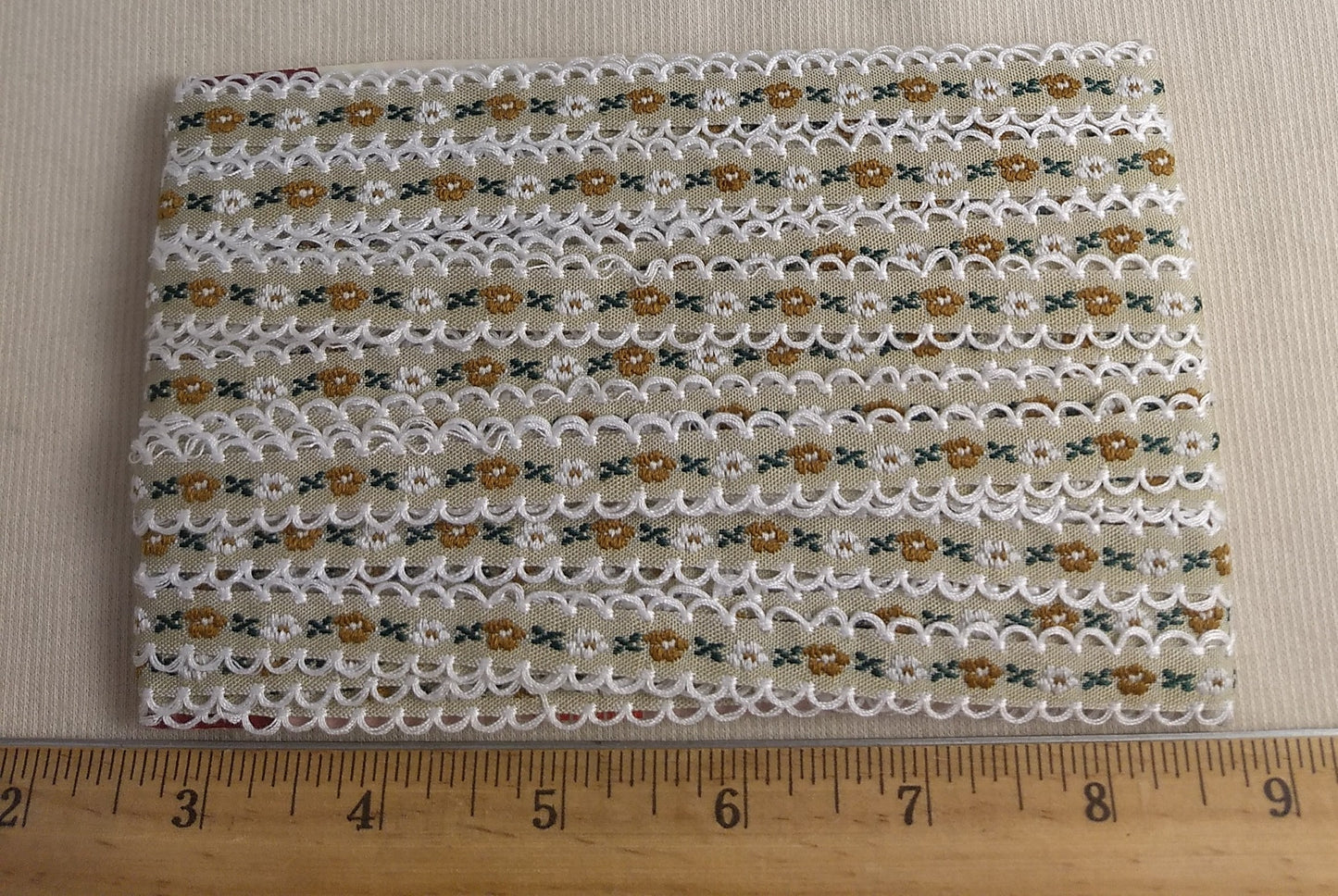 Ribbon #YWCY802Z #White #Scallop #Floral #5yd