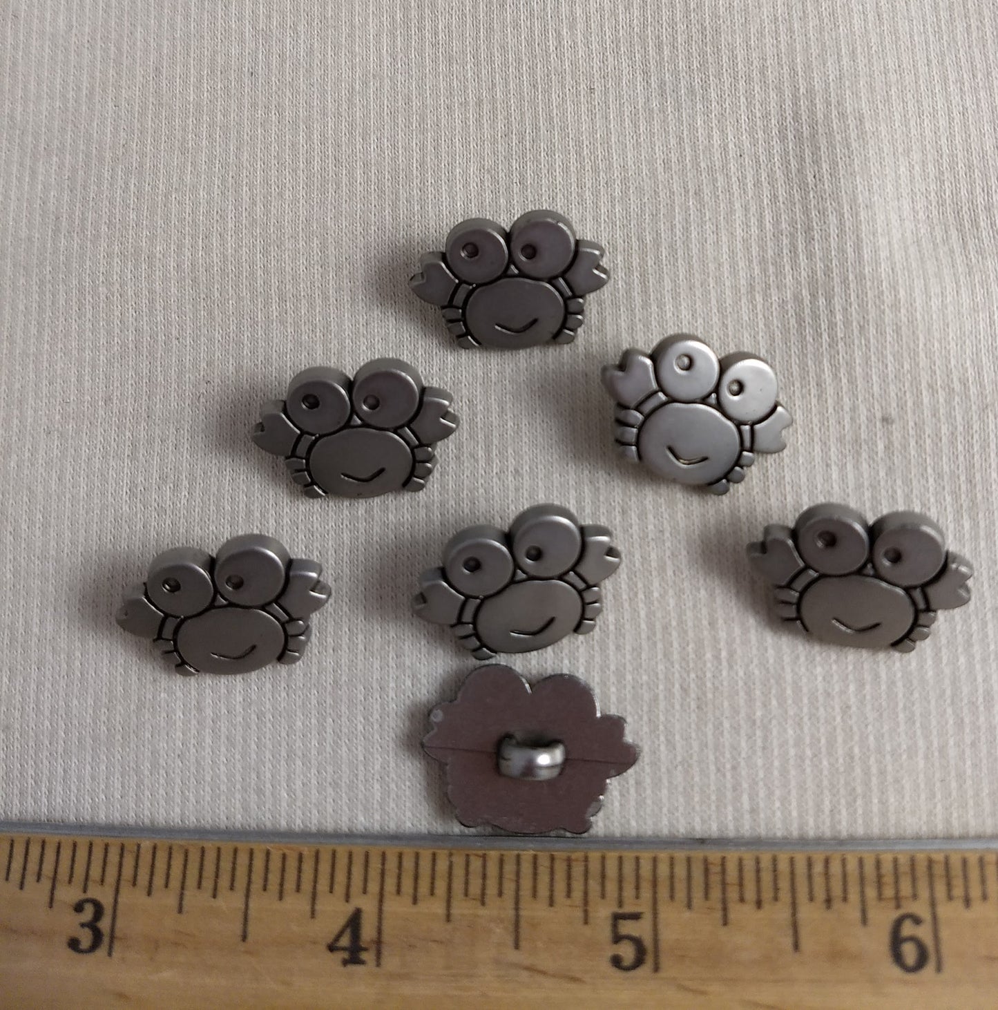 Button #Y5813 #Shank #Silver #Frog #Abs #54pc