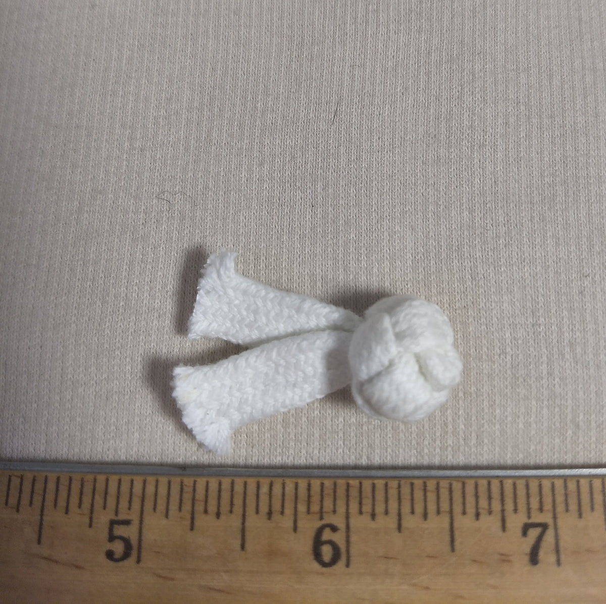 White Toggle Cotton Frog Knots Button, 4 pcs