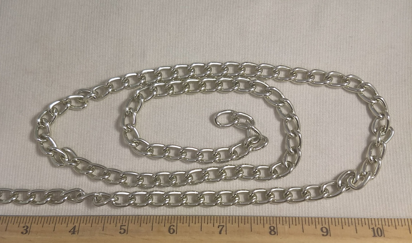 Chain #9618 #Silver #Oval #Aluminum #1yd
