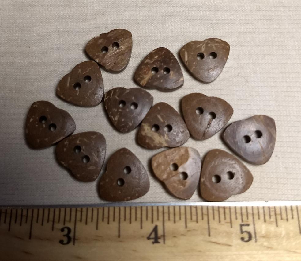 Button #P9009 #2 Hole #Brown #Coconut #Heart #10pc