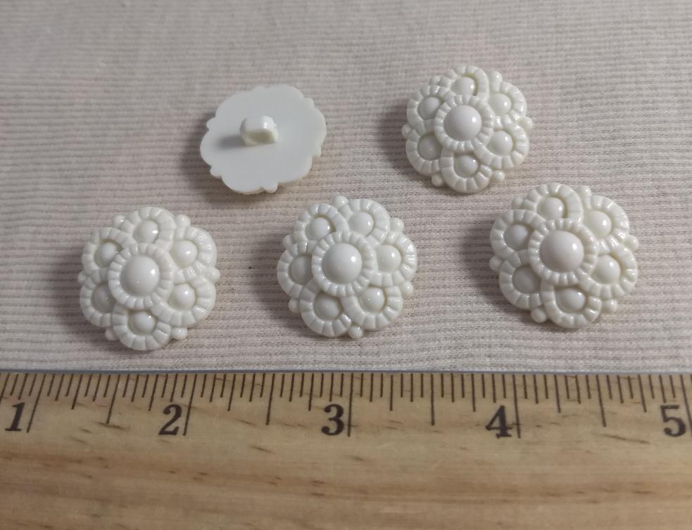 Button #70051 #Shank #White #Nylon #10pc