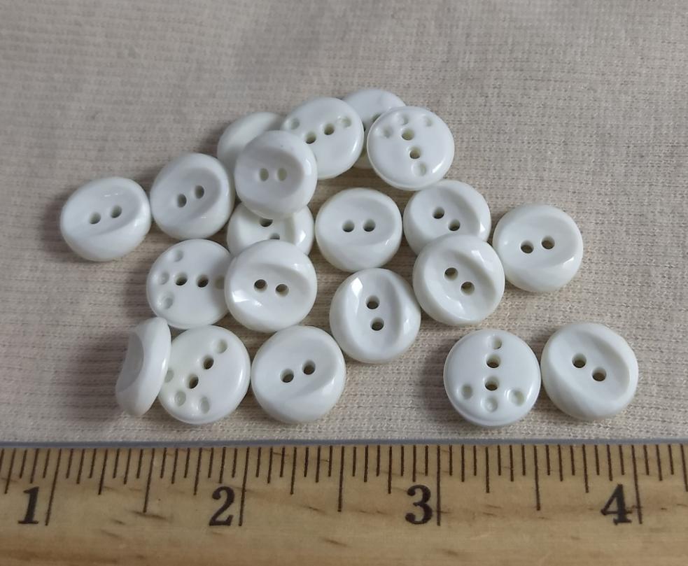 Button #3014 #2 Hole #White #Nylon #10pc
