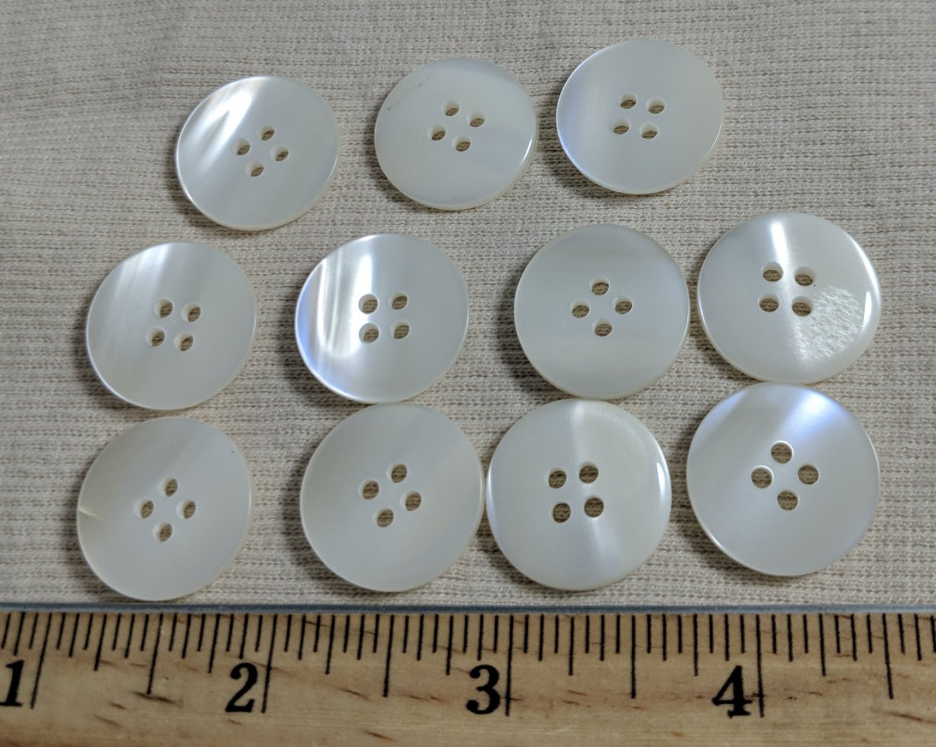 Button #20-6 #4 Hole #White #Polyester #10pc
