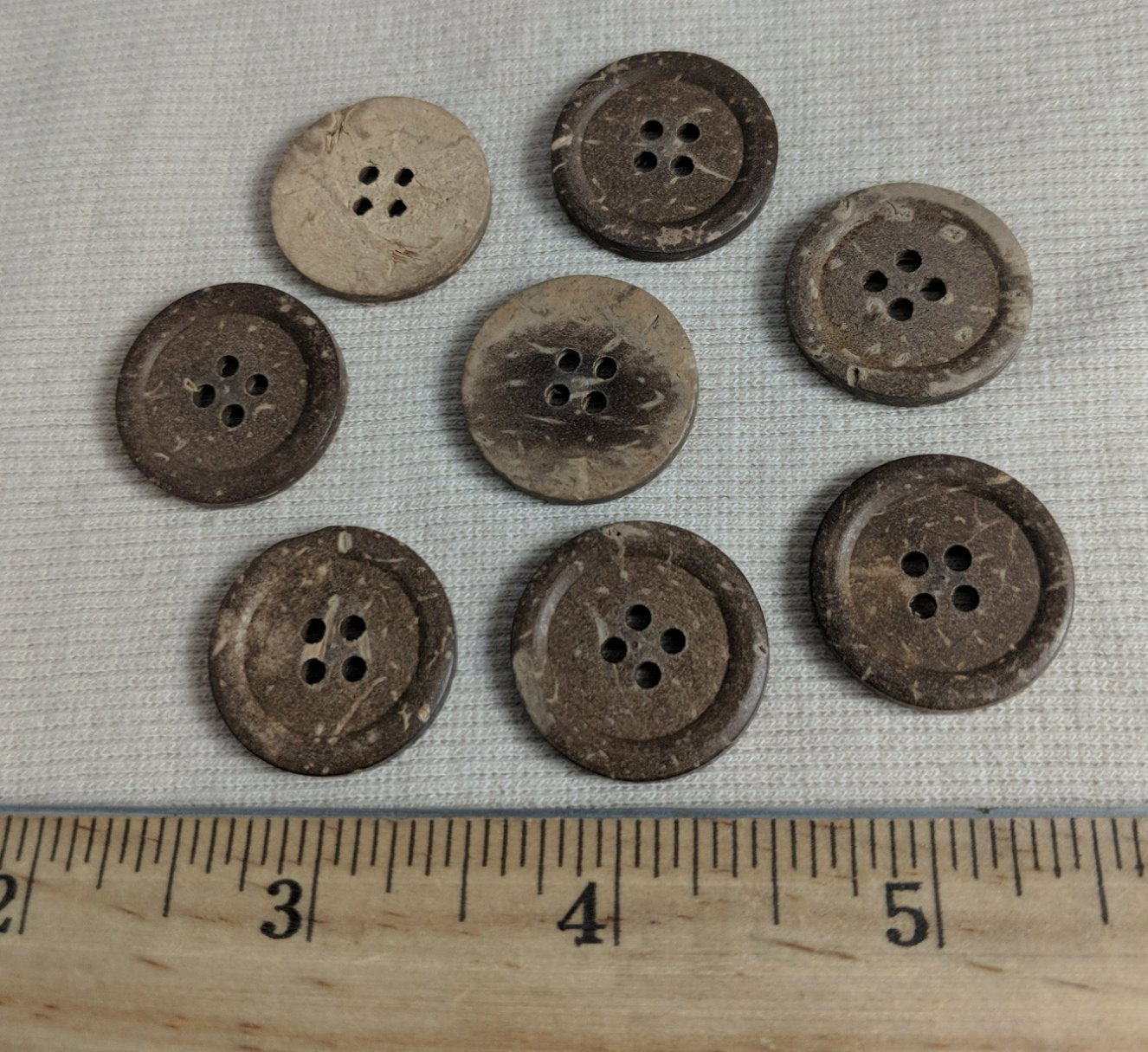 Button #26004 #4 Hole #Brown #Rim #Coconut #10pc