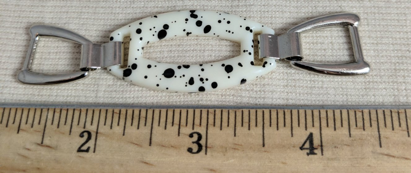 Buckle #CW9645 #White-Black-Silver #1pc
