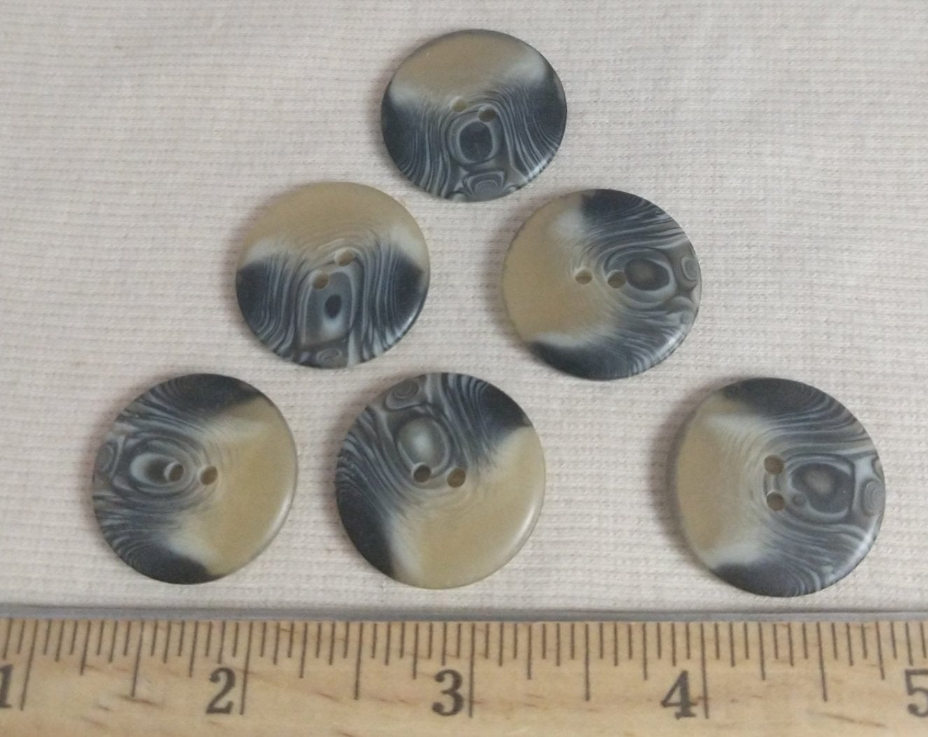 Button #21160-PB1160 #2 Hole #Grey #Imitation #Horn #Polyester #10pc