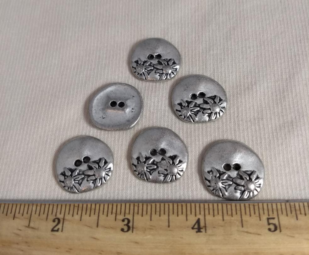 Button #1426 #2 Hole #Silver #Flower #Metal #10pc