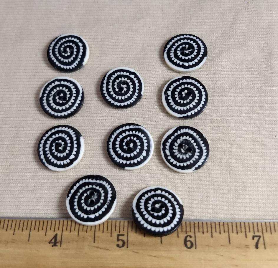 Button #98117 #2 Hole #Black #Swirl #Rim #Polyester #10pc
