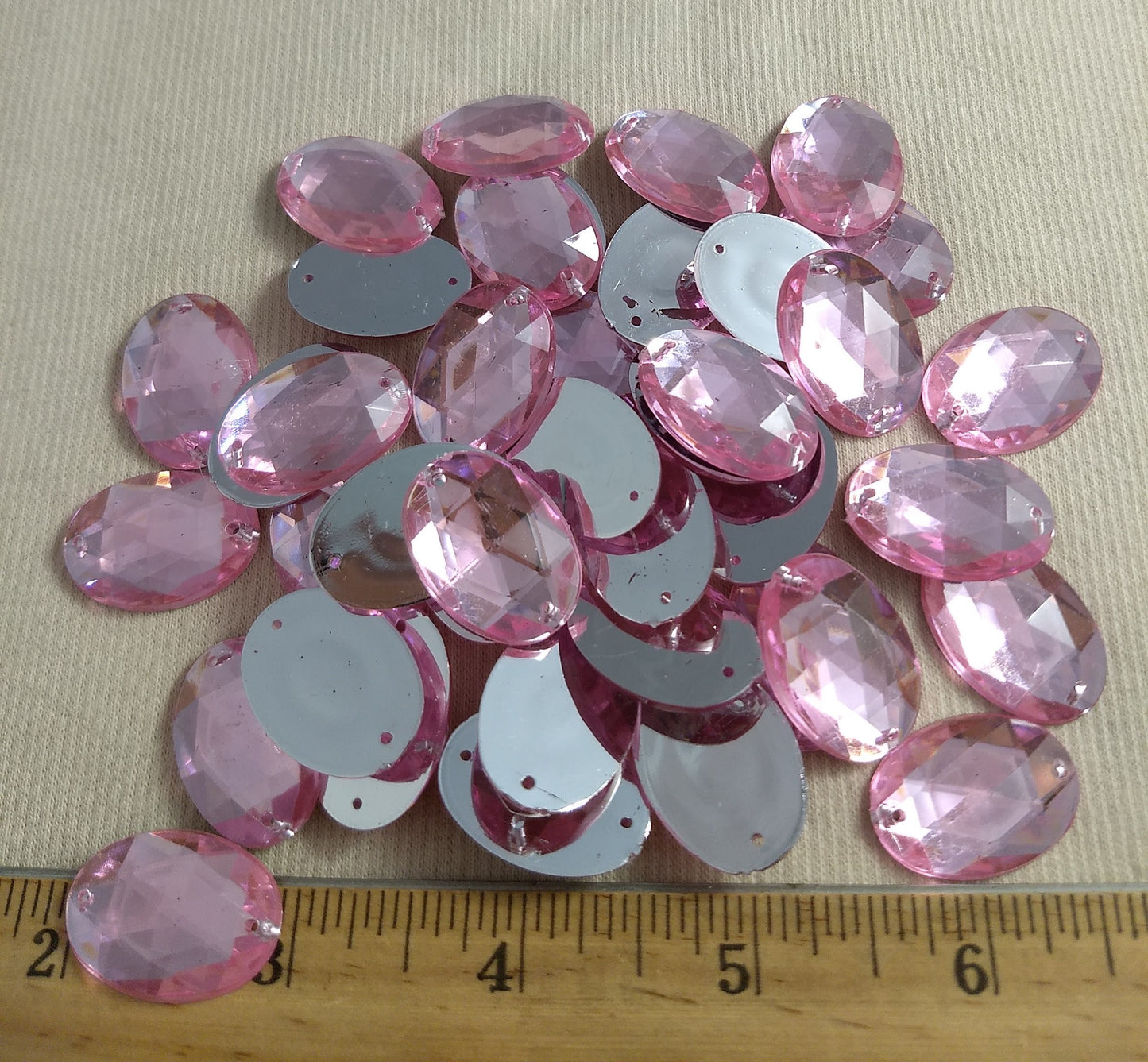 Bead #XFFZ-A24 #2-Hole #43 #61 #Pink #Oval #Acrylic-Stone #40pc