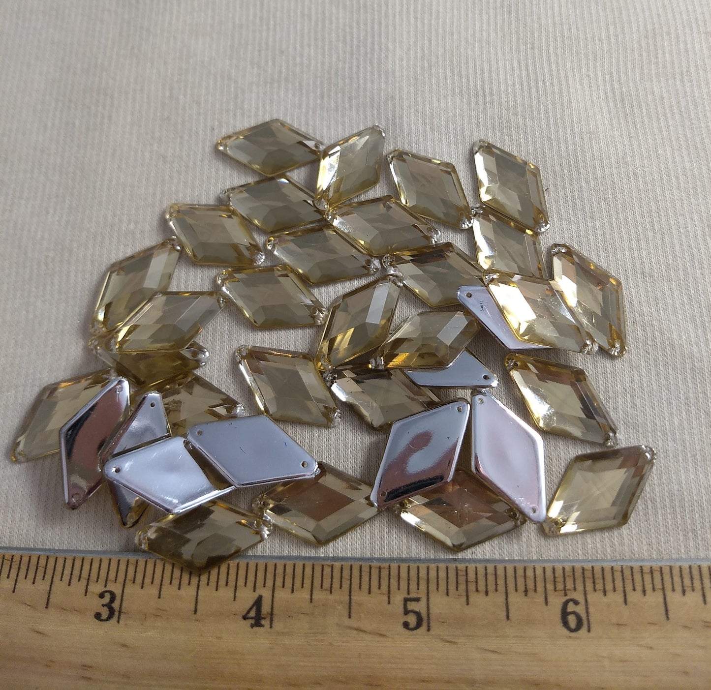 Bead #XFFZ1424 #2-Hole #Champagne Diamond #Acrylic-Stone #40pc