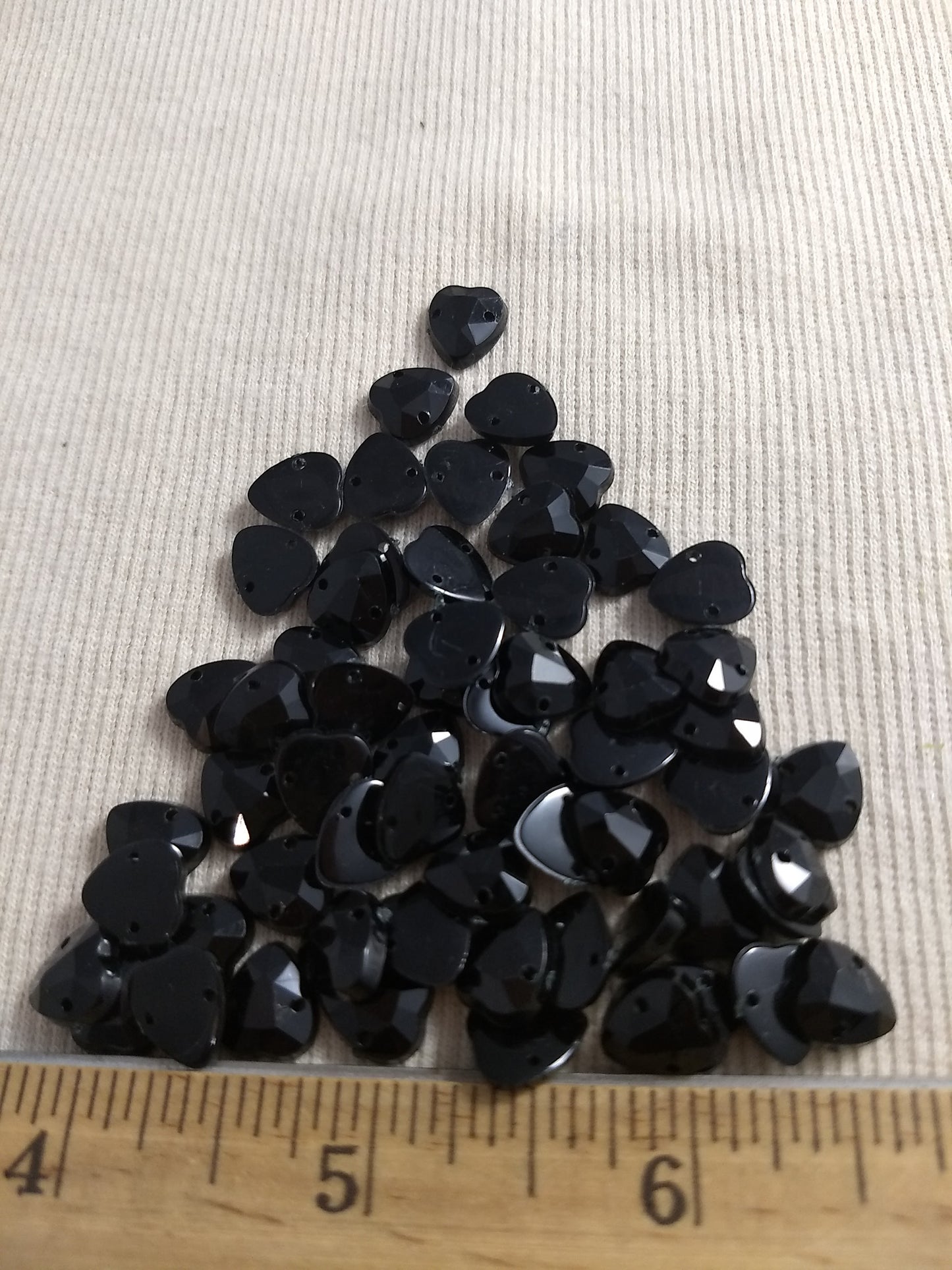 Bead XFFZ1011 #2-Hole #Black #Heart #Acrylic-Stone #100pc