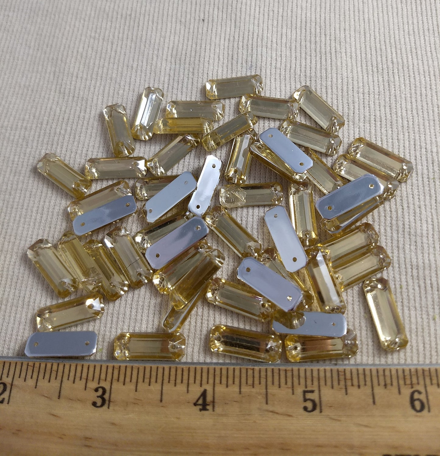 Bead XFFZ719 #2-Hole #Champagne #Rectangle #Acrylic-Stone #60pc