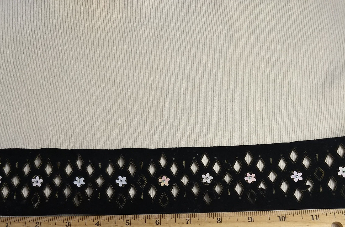 Ribbon #NX004 #Black #Flower #Diamond #Suede #Lace #1yd