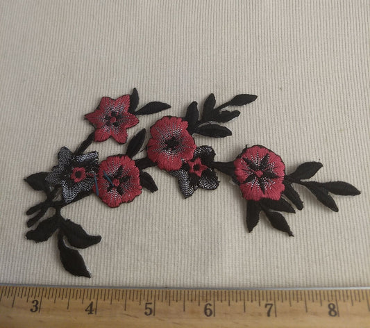 Applique #NFXH111Z #Red #Iron On #Flower #Patch #2pc