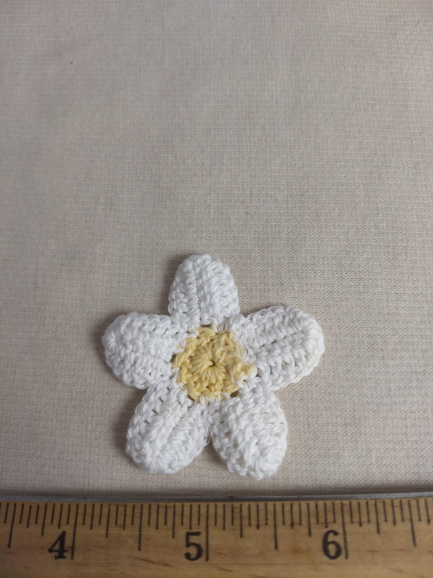 Applique #SP100329 #White #Yellow #Flower #Crochet #1pc