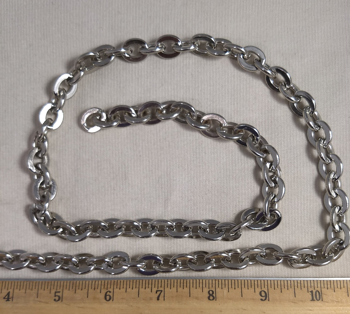 Chain #9607 #Silver #Oval-Flat-Links #Solid #1yd