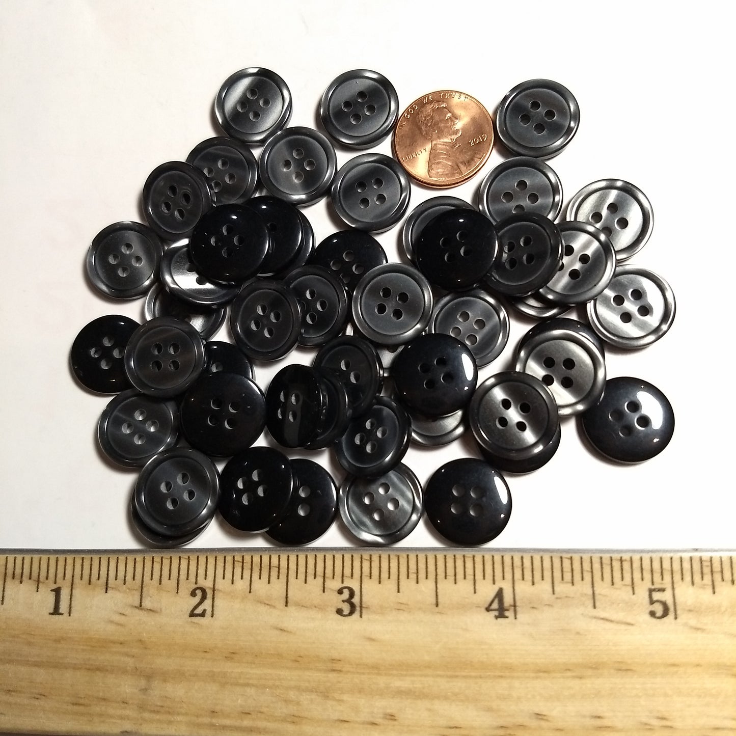 Button #Basic #20094 #4 Hole #Black #Rim #Basic #Polyester #10pc