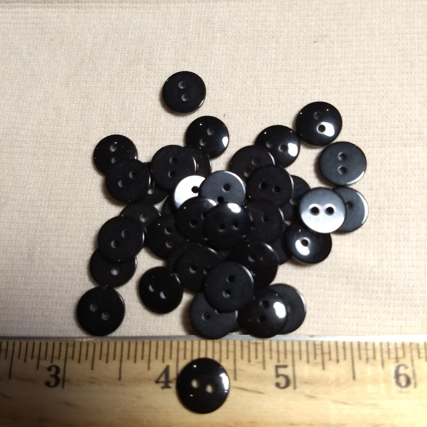 Button #P-Dome #2 Hole #Black #Basic #Polyester #10pc