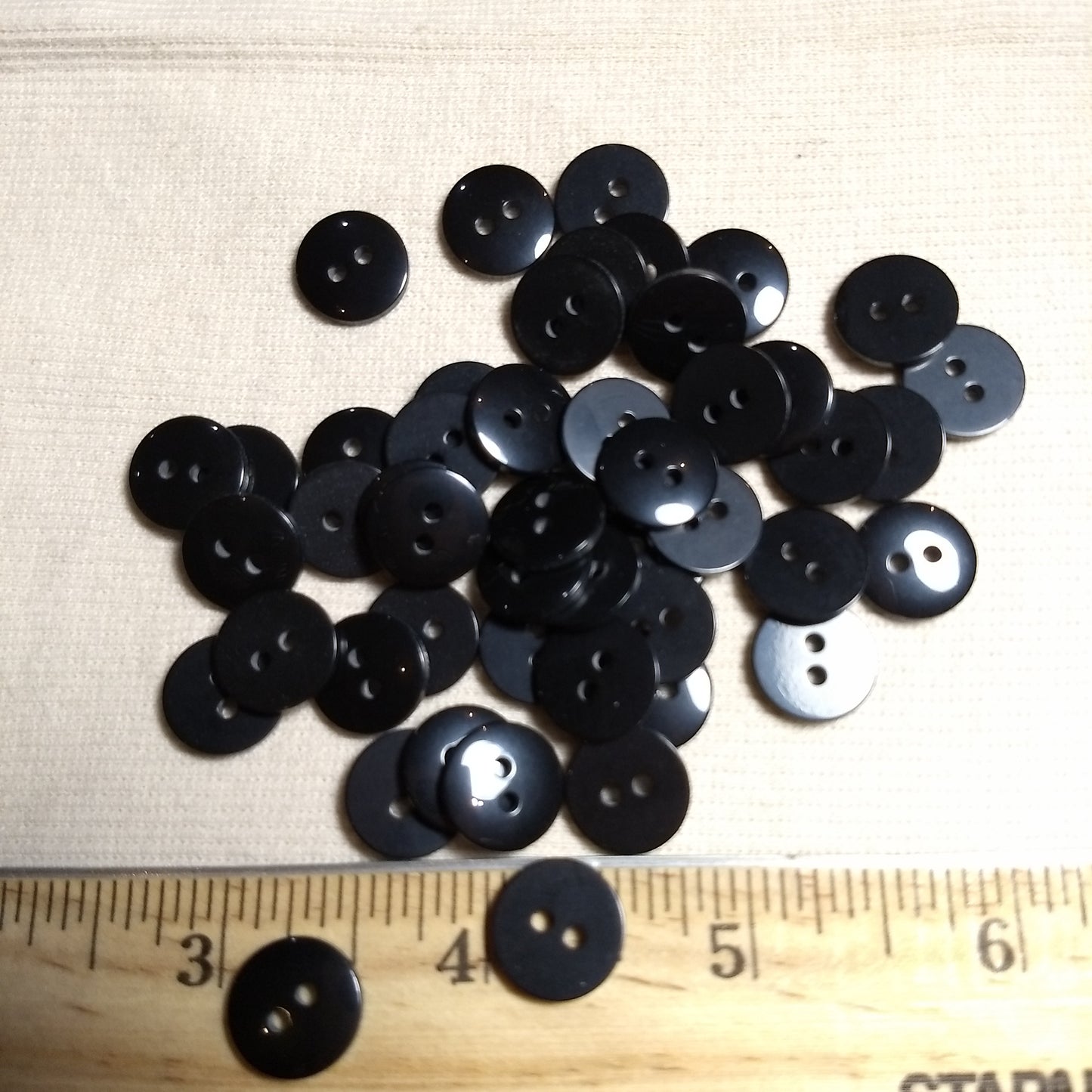 Button #P-Dome #2 Hole #Black #Basic #Polyester #10pc