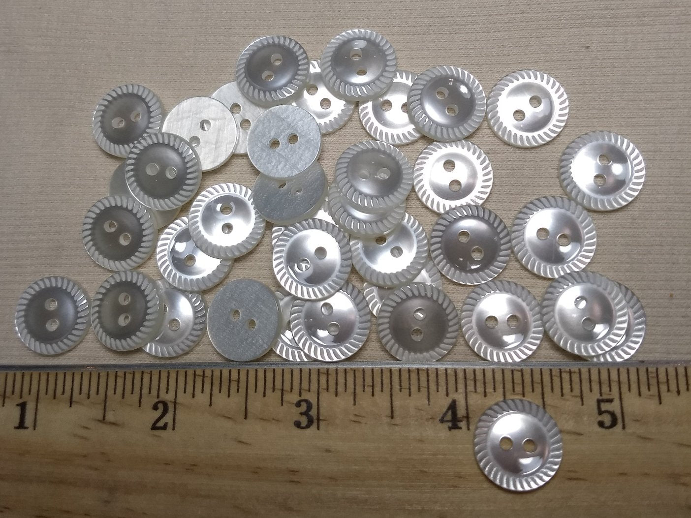 Button #7142 #2 Hole #Pearl #Basic #Polyester #10pc