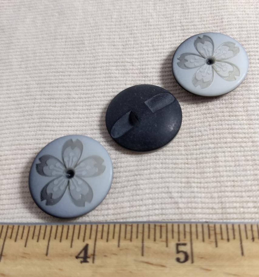 Button #3664 #2-Hole #Grey #Flower #Polyester #10pc