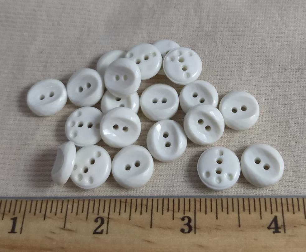 Button #3014  #2 Hole #White #Nylon #10pc