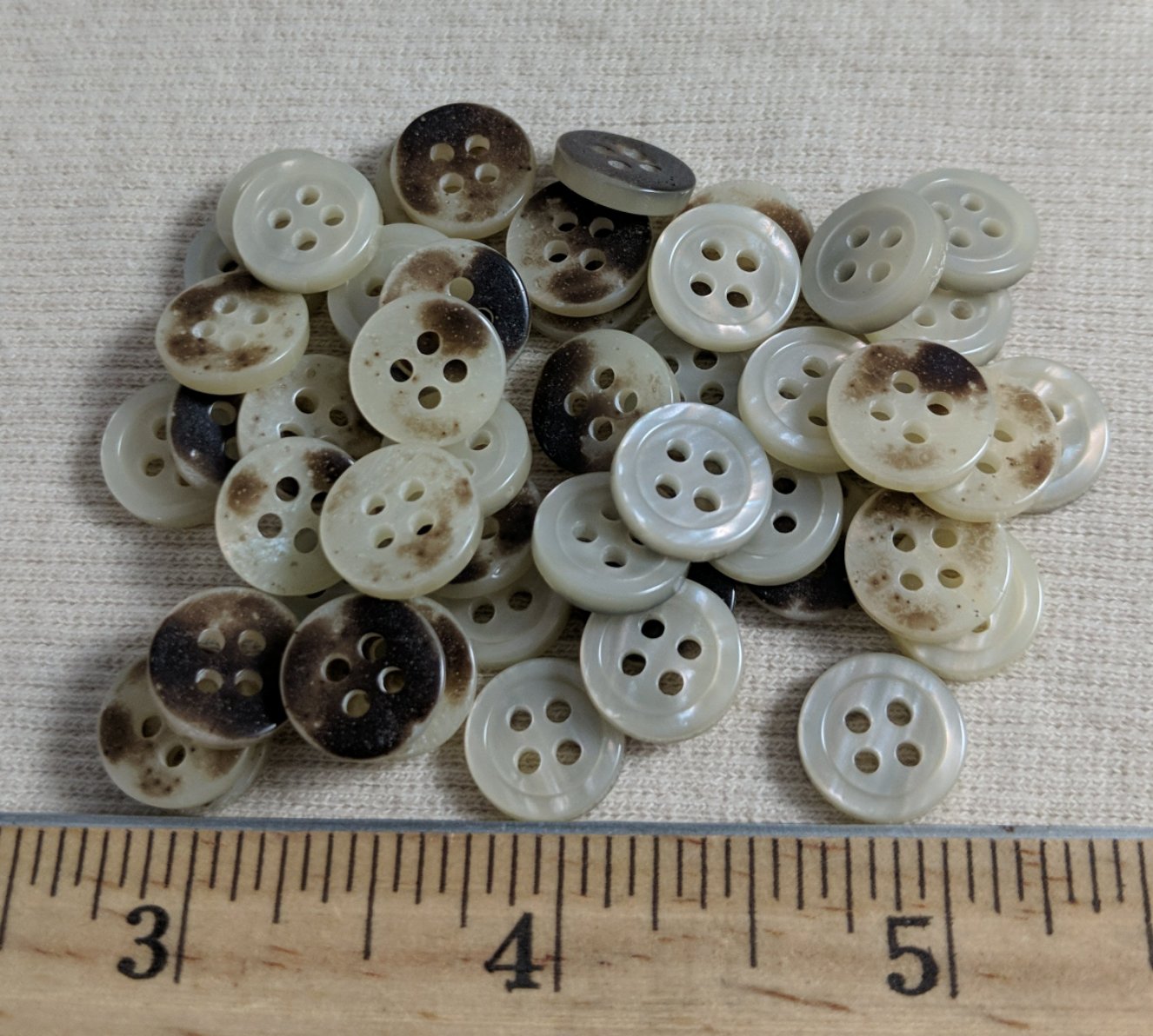 Button #21172 #4 Hole #Pearl #Rim #Imitation #Shell #10pc