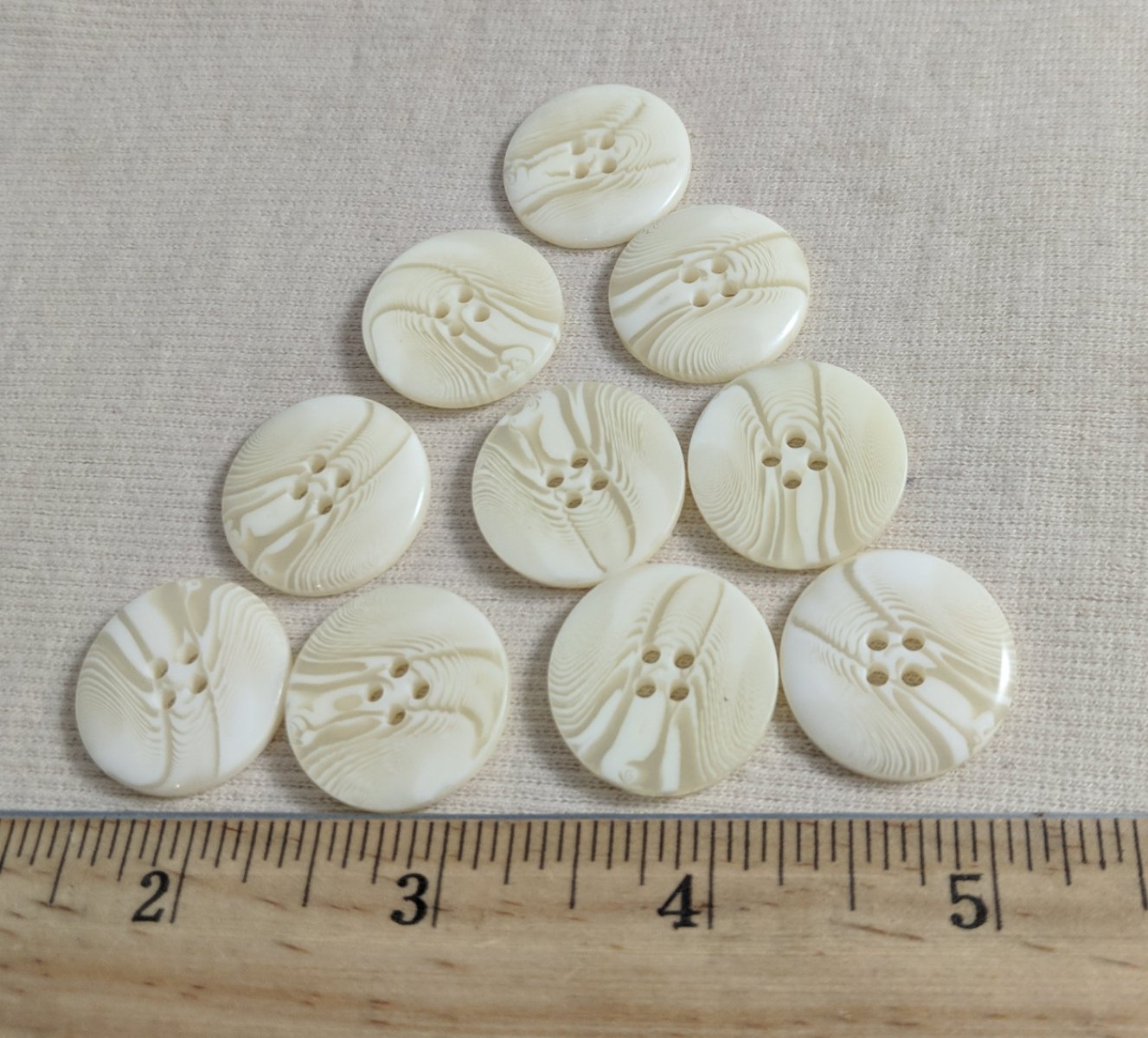 Button #230 #4 Hole #Cream #Imitation #Horn #Polyester #10pc