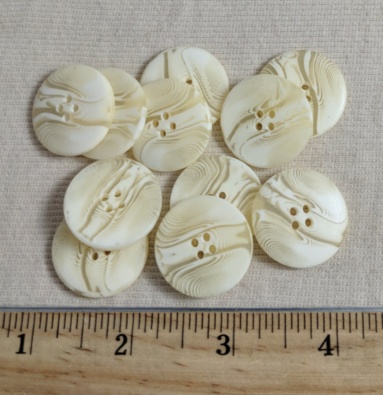 Button #230 #4 Hole #Cream #Imitation #Horn #Polyester #10pc