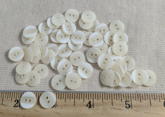 Button #9913 #2 Hole #Cream #Nylon #10pc