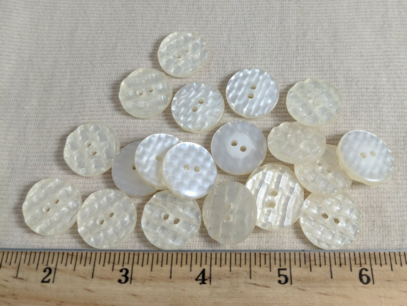 Button #98050 #2 Hole #Cream #Nylon #10pc