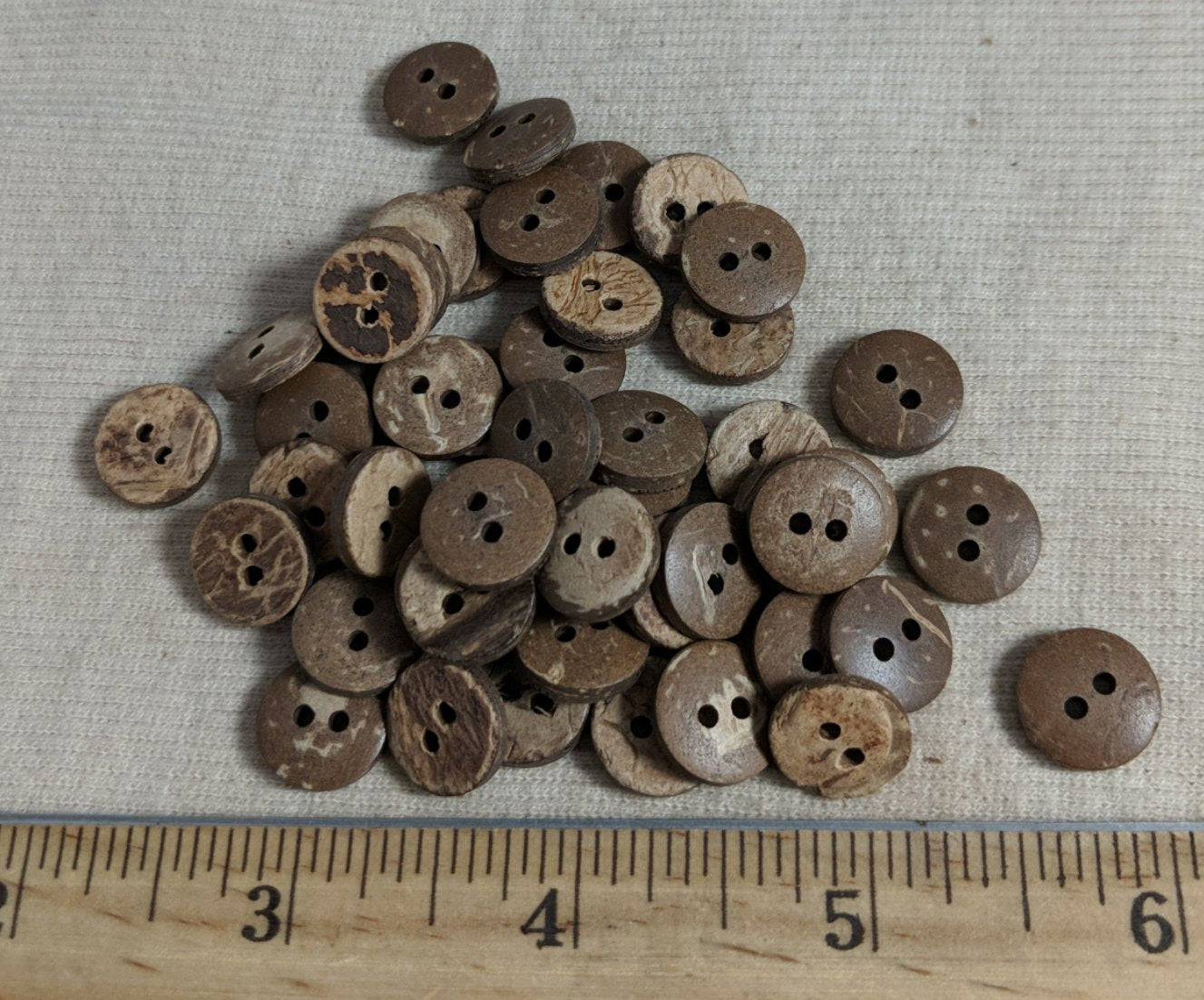 Button #26022 #2 Hole #Brown #Coconut #Wood #10pc