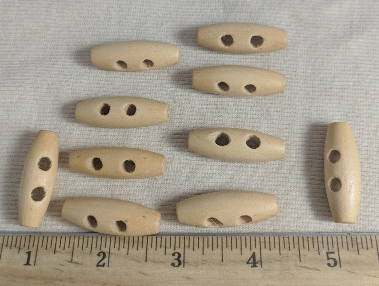 Button #2742 #2 Hole #Toggle #Natural-Wood #10pc