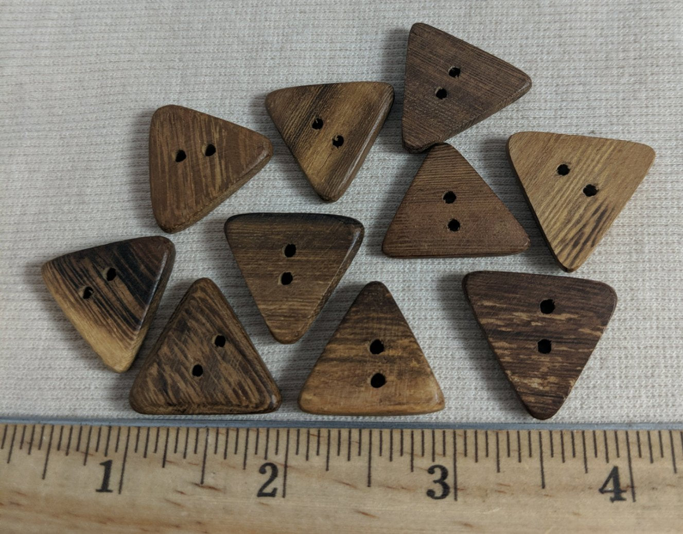 Button #RAD-TR-A #2 Hole #Brown #Wood #10pc