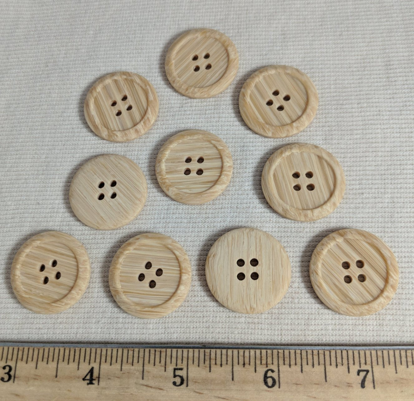 Button #20989 #4 Hole #Cream #Rim #Wood #Polyester #10pc