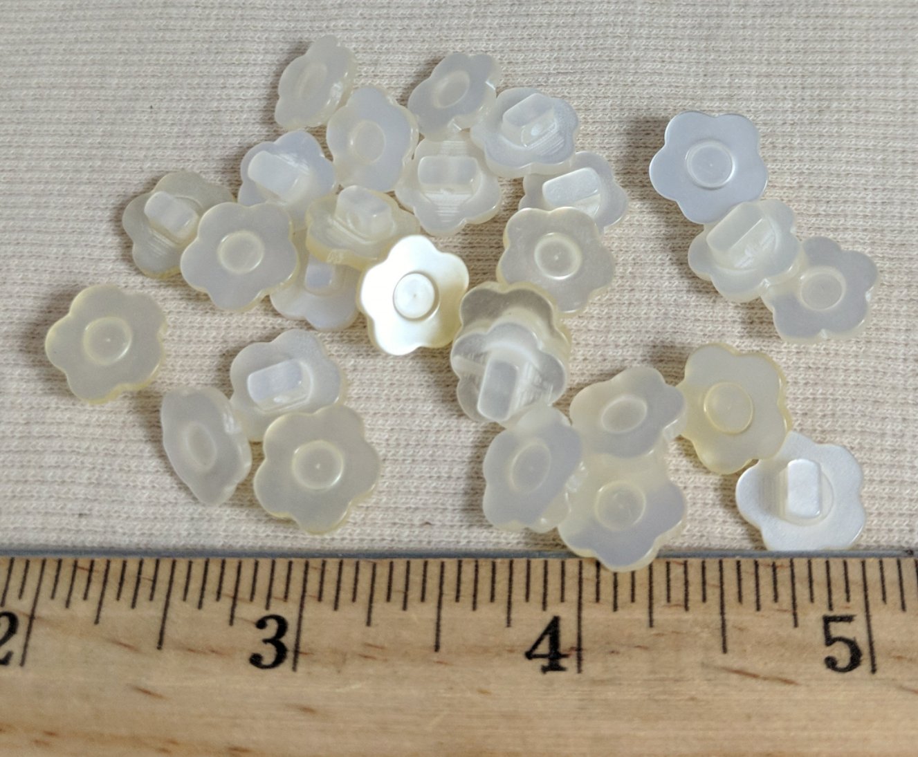 Button #827 #Shank #Pearl #Flower #Nylon #10pc