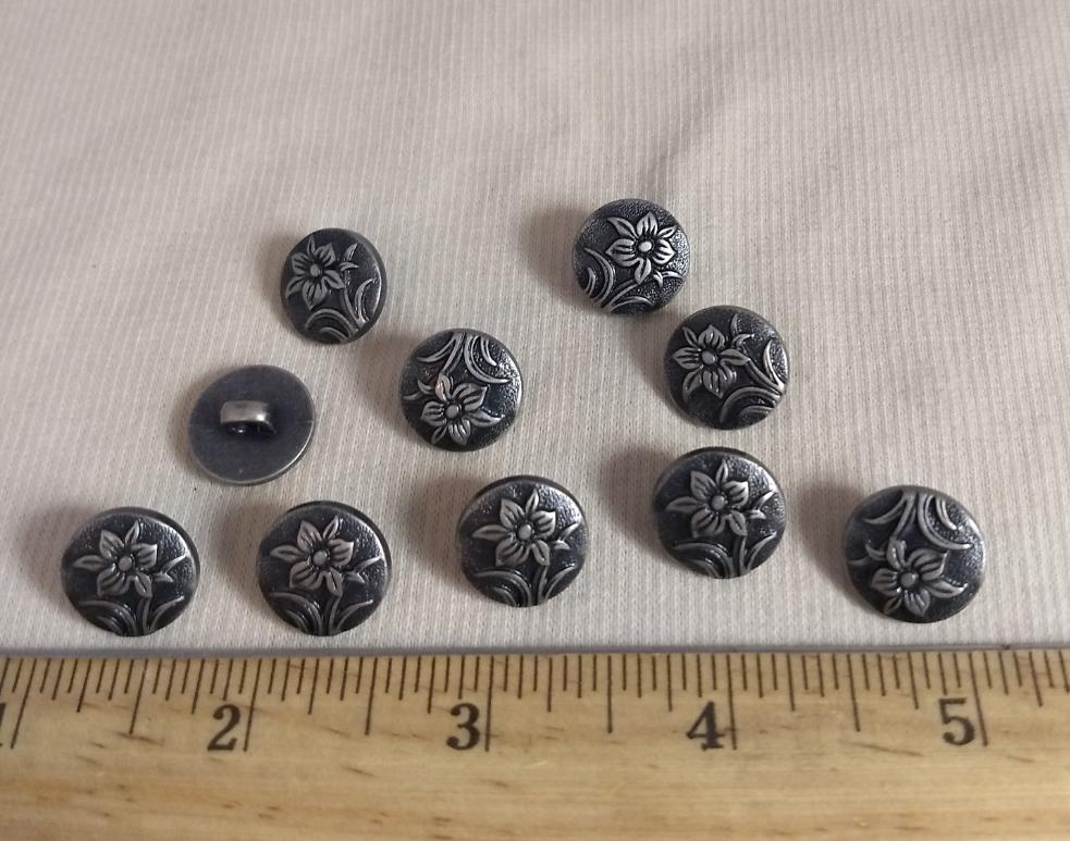 Button #1466 #Shank #Antique-Silver #Flower #10pc