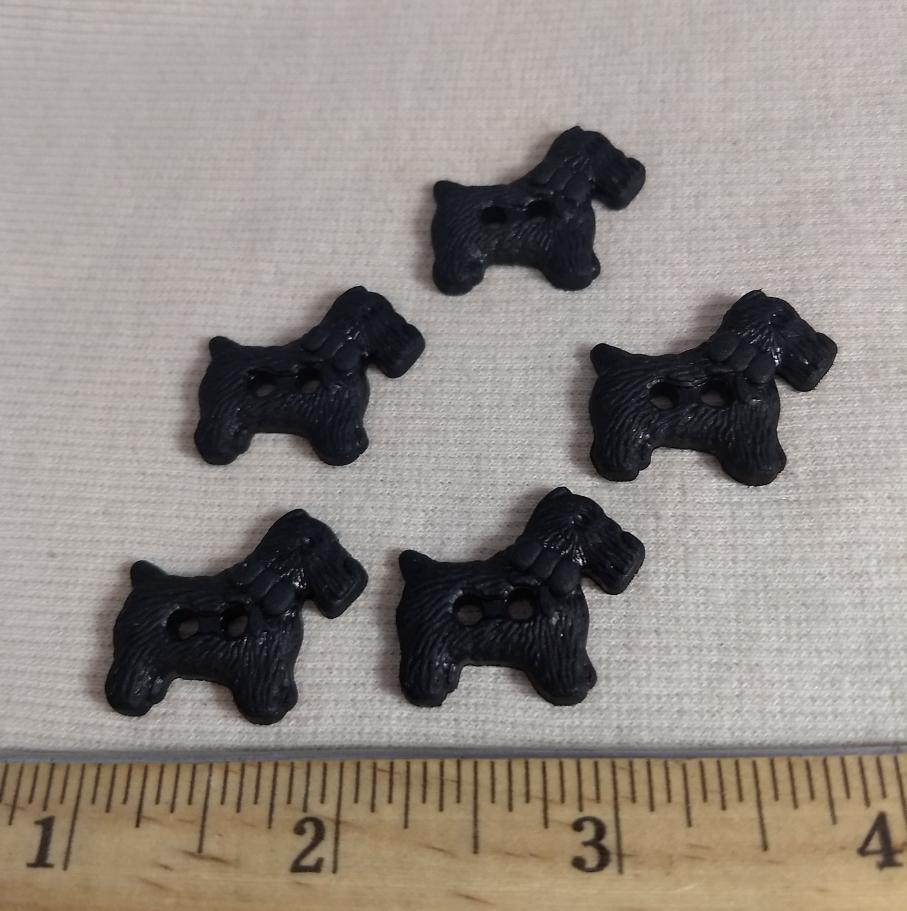 Button #930 #2 Hole #Black #Nylon #Animal #10pc