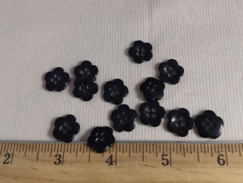 Button #5430 #4 Hole #Black #Flower #Children #Polyester #10pc