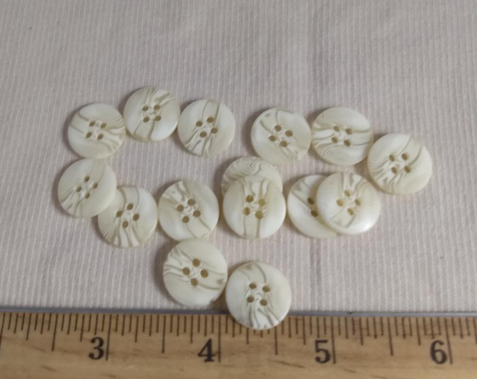 Button #230 #4 Hole #Cream #Imitation #Horn #Polyester #10pc