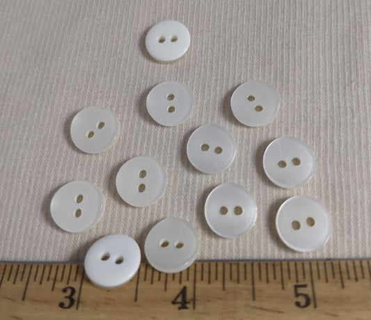 Button #93009 #2 Hole #Pearl #Polyester #10pc