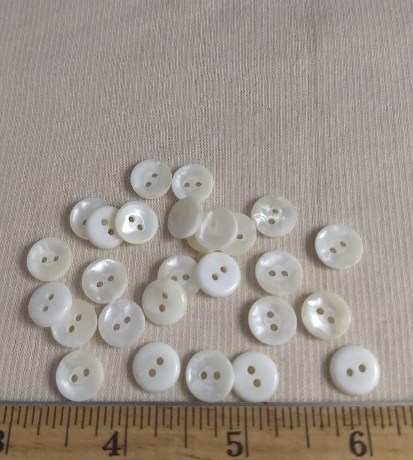 Button #25409 #2 Hole #Pearl #Polyester #10pc