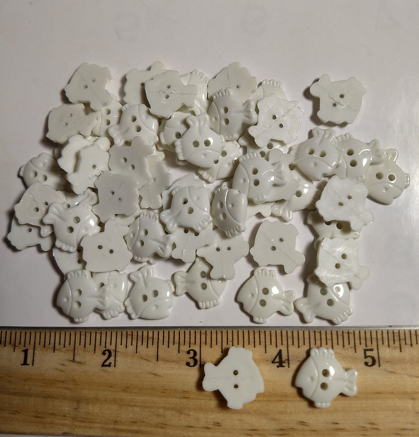 Button #6689 #2 Hole #White #Animal #Nylon #10pc