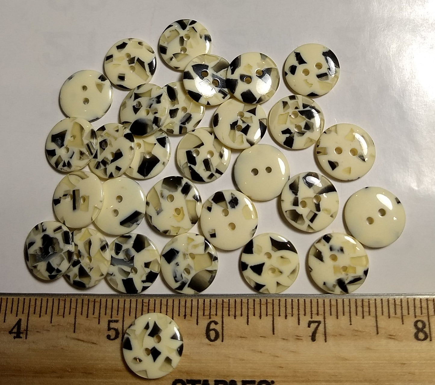 Button #1233 #2 Hole #Cream #Polyester #10pc